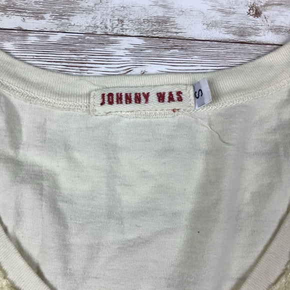 Johnny Was Women’s V-neck T-shirt - Picture 4 of 7